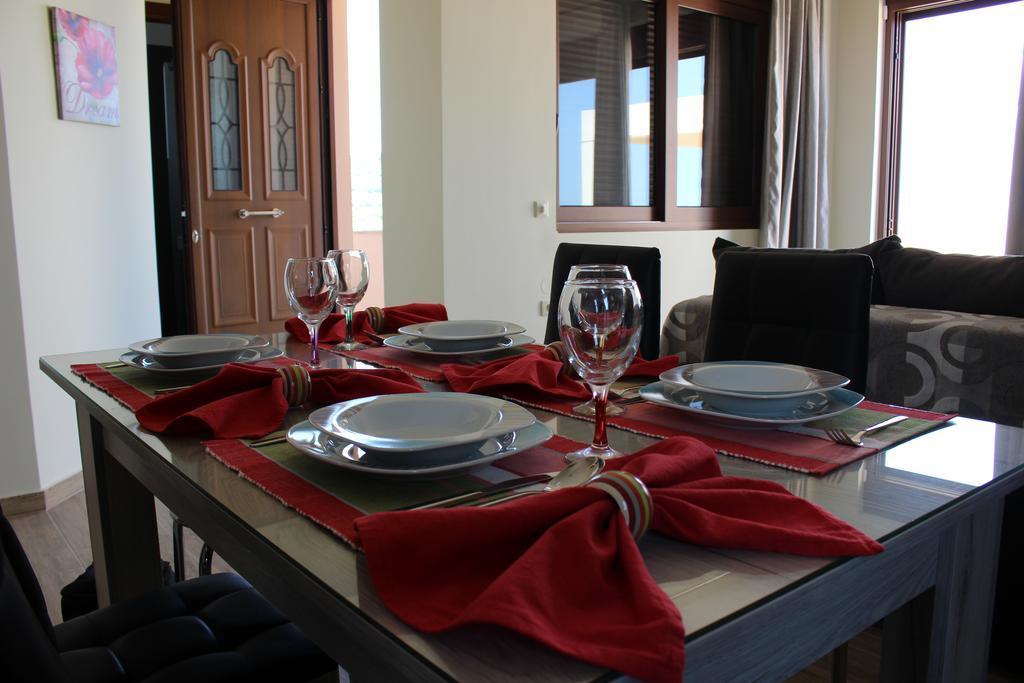 Villa Saint George Maroulás Extérieur photo