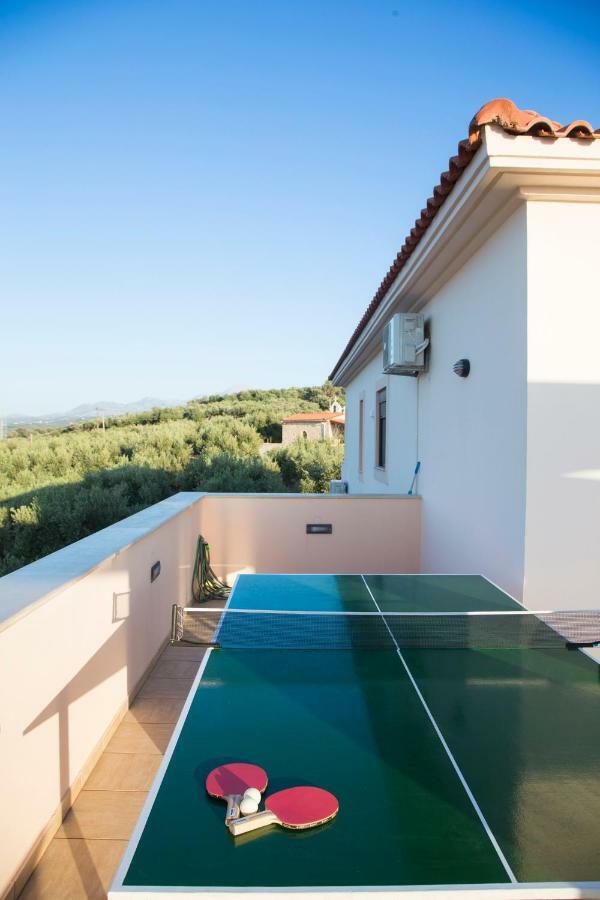 Villa Saint George Maroulás Extérieur photo